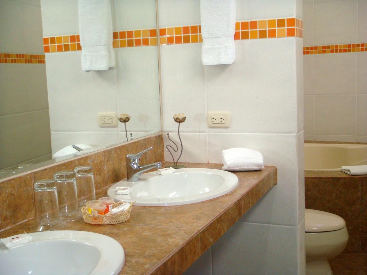 Kajaca Suite Hotel Tomicaya Eksteriør billede